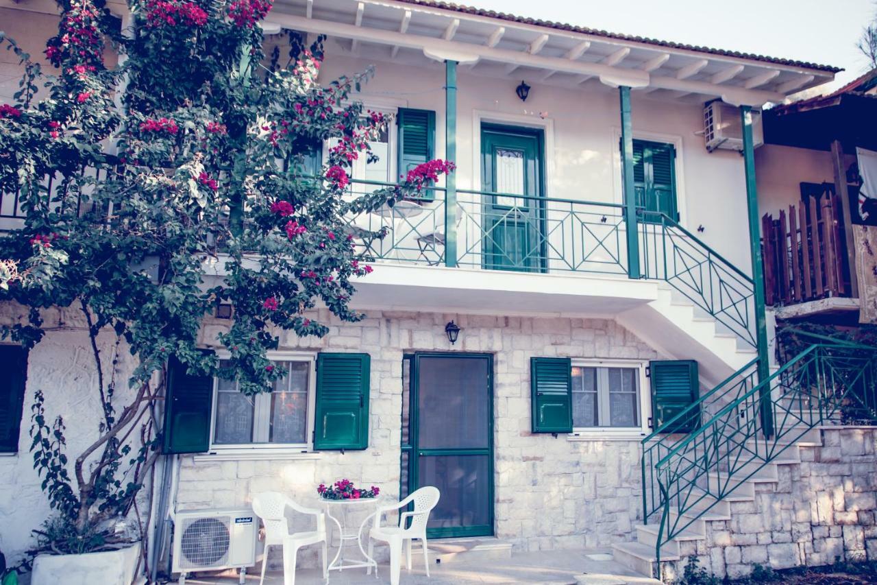 Traditional House In The Centre Of Vasiliki Екстер'єр фото
